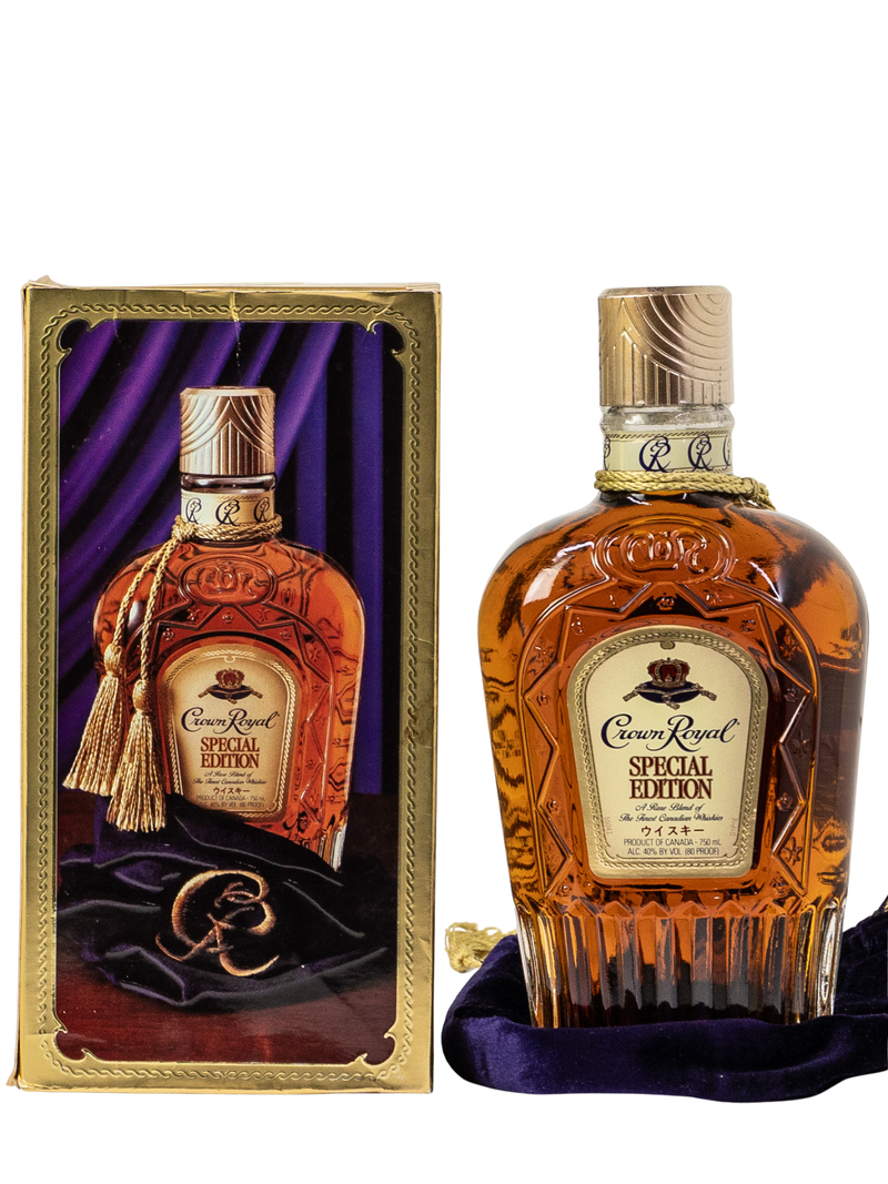 Crown Royal Special Edition 750m with bag & box (Japanese Exclusive)