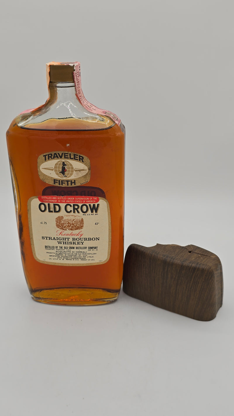 Old Crow Traveller's Fifth 86pf 1969 (National Distillers) with cracked plastic container lid