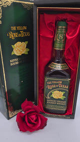 The Yellow Rose of Texas 8 Years Old 1990 (Heaven Hill Pre-fire) with box