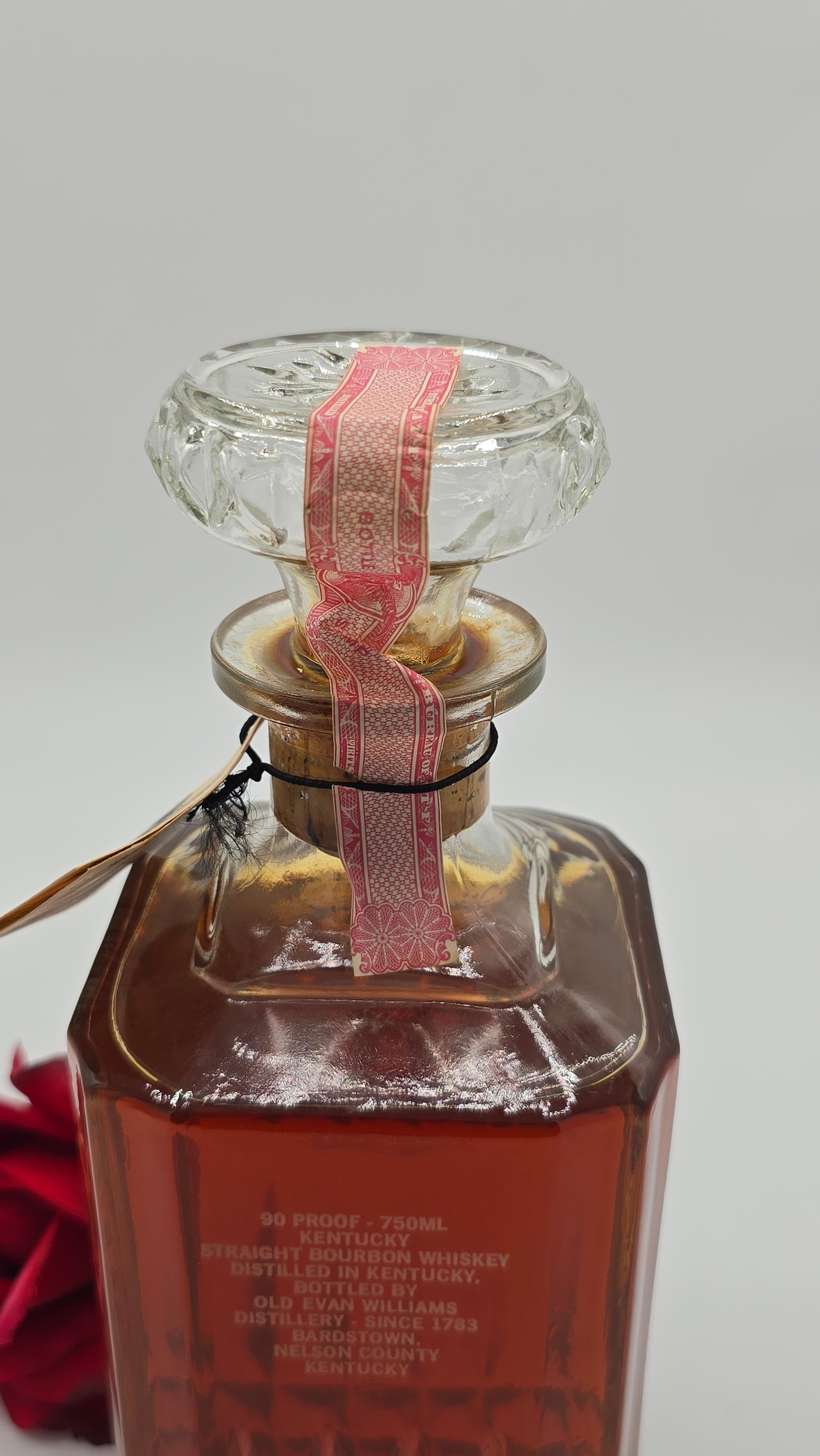 ウイスキー Evan Williams 200th Anniversary Decanter Evan Williams 200th Anniversary Decanter Review - The