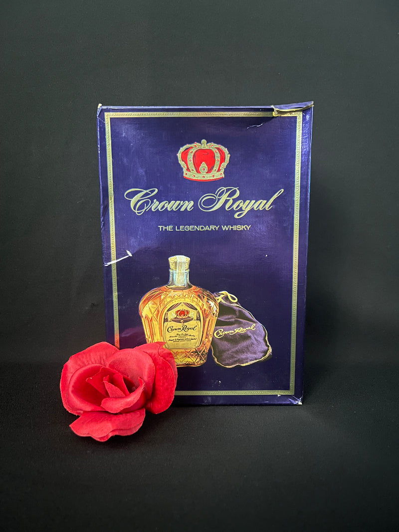 Crown Royal w/bag & box 1L 1982