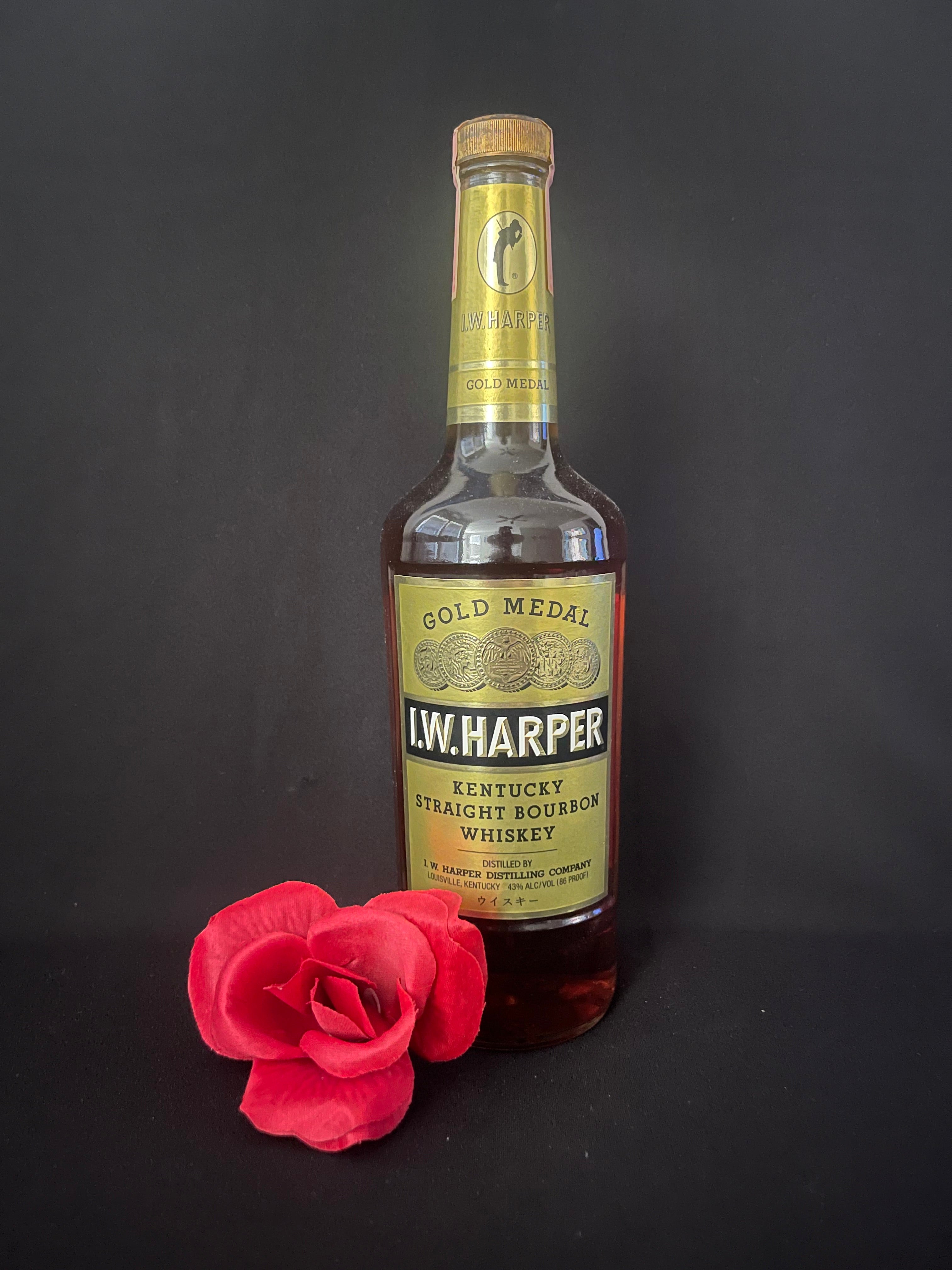 I.W. Harper Gold Medal (Bernheim) 750ml