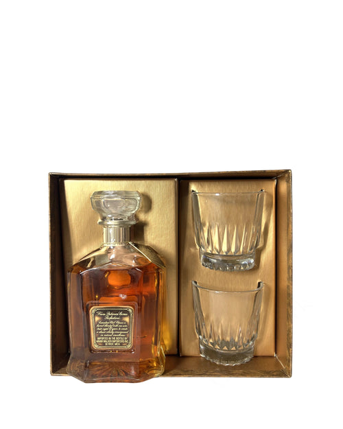 1970 Canadian Club Classic 12 Year Gift Set 80 Proof 375ml