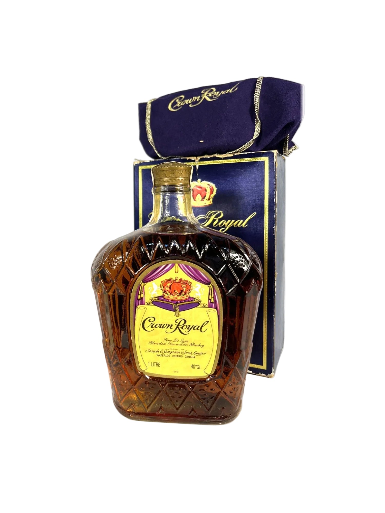Crown Royal Fine De Luxe Blended Canadian Whisky 1975