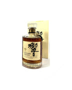 Hibiki Flower Crest Cream / Black Label 1990's with box