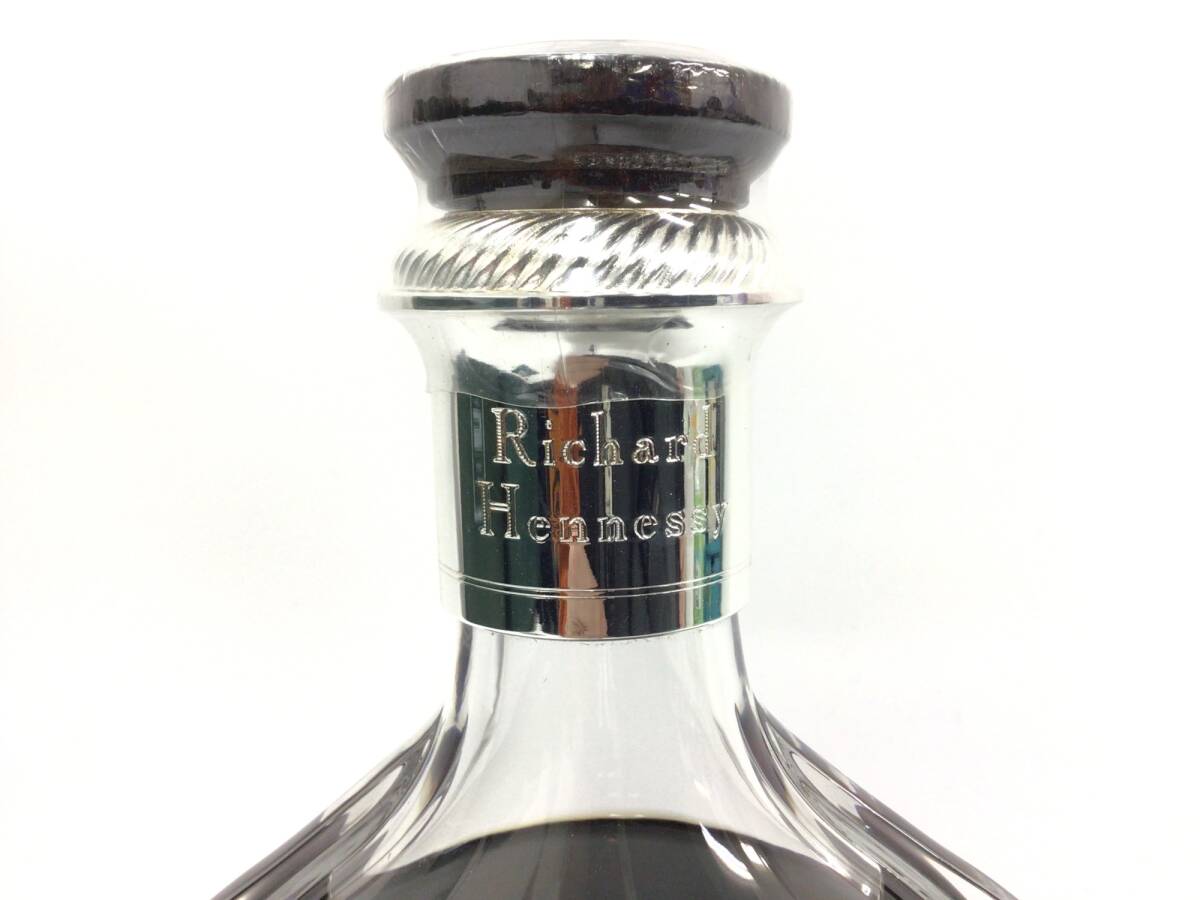 Richard Hennessy (1st Release) Wooden Top with box & stopper