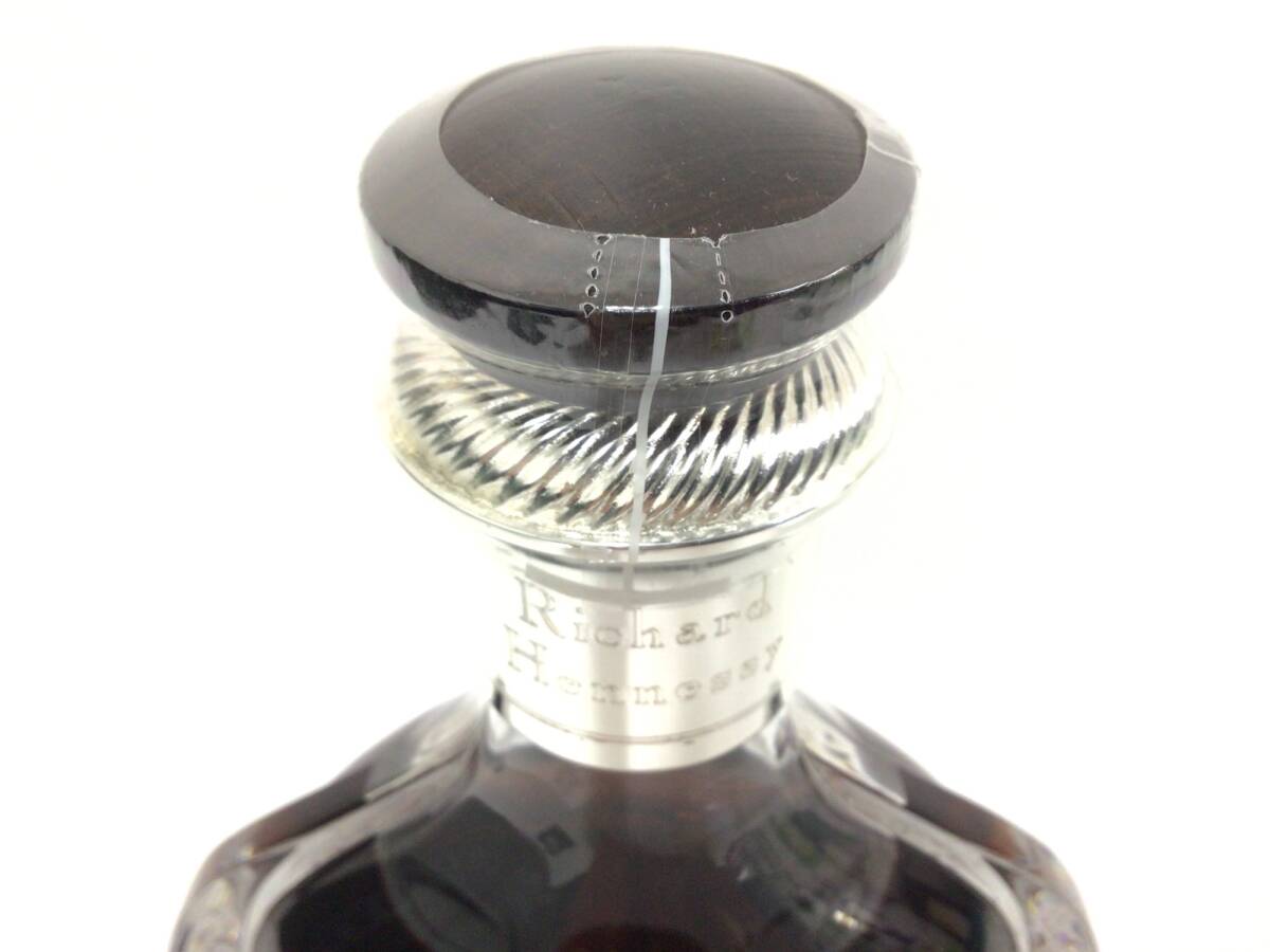 Richard Hennessy (1st Release) Wooden Top with box & stopper