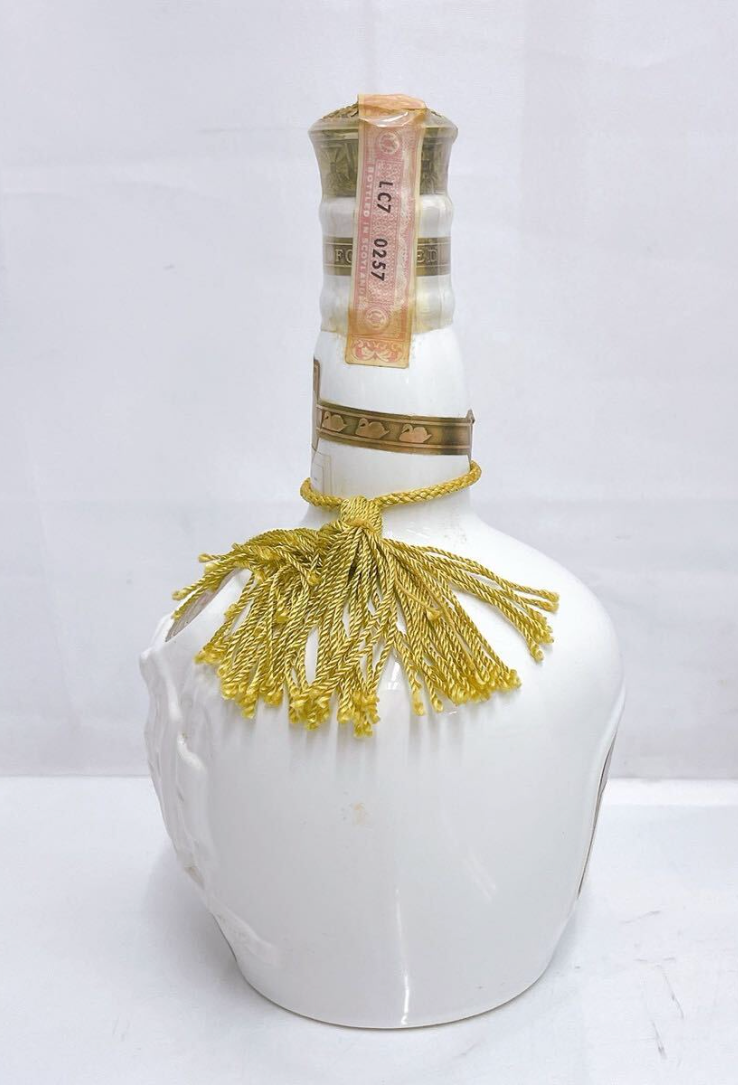 Chivas Royal Wedding 25-year with certificate and box PRE-ARRIVAL