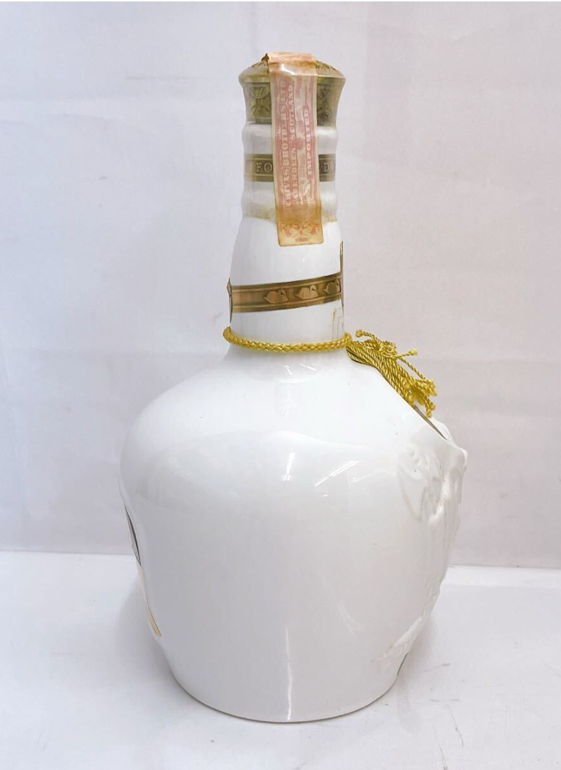 Chivas Royal Wedding 25-year with certificate and box PRE-ARRIVAL