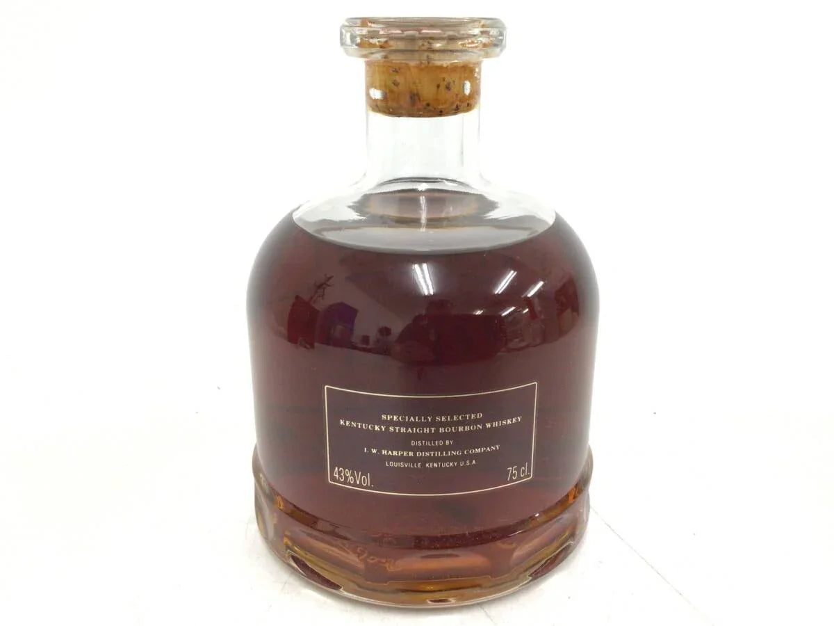 I.W. Harper President's Reserve 750ml with stopper and box (Stitzel Weller / Bernheim)