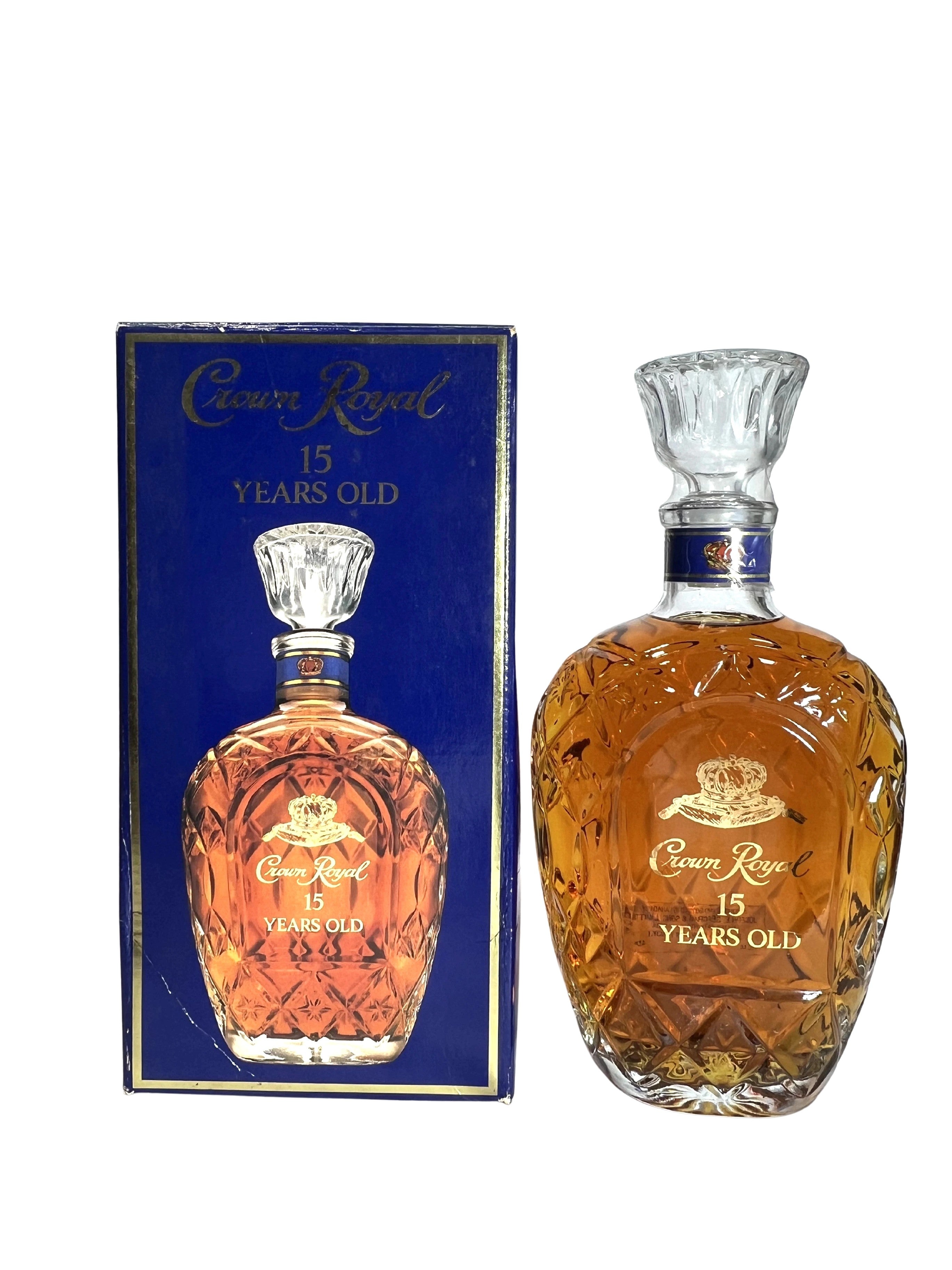 Crown Royal 15-year Vinyl Lablel 1990's with box -bottle front