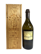 Chartreuse V.E.P. Yellow 2019 1 Liter with wooden box -bottle front